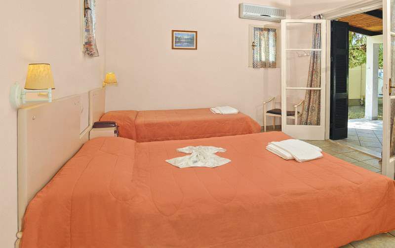 Mimoza Beach 3*