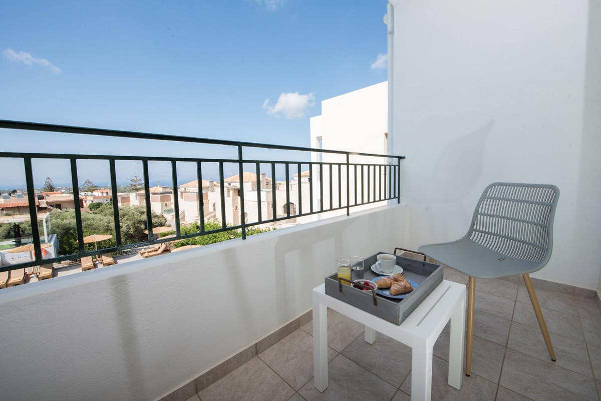 Mitos Village Apartments 2*