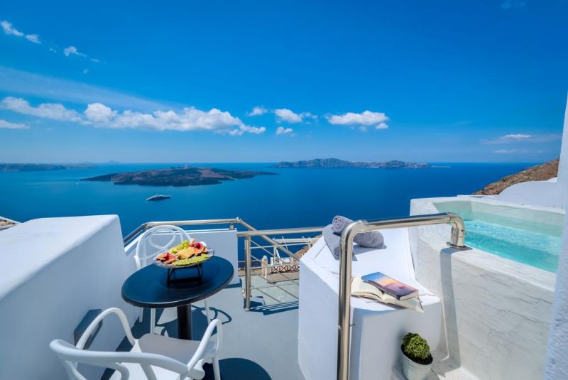 Modernity Suites 4*