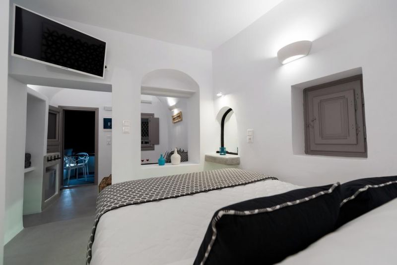 Modernity Suites 4*