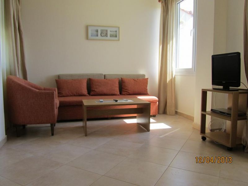 Monopetro Luxury Apartment 3*