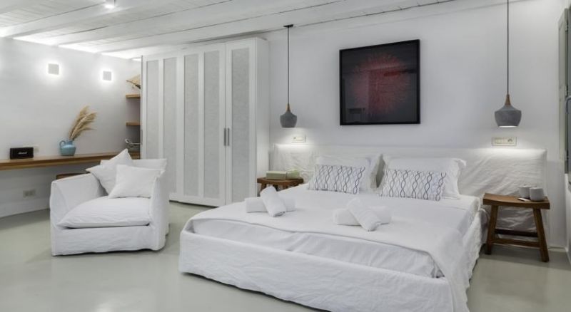 Myconian Inn 2*