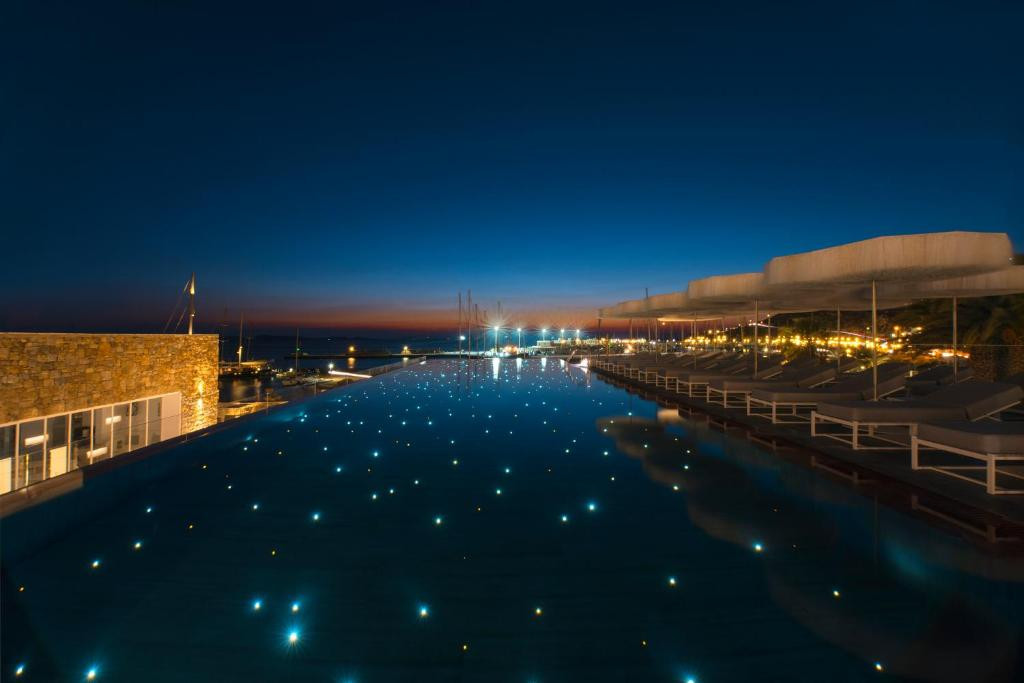 Mykonos Riviera Hotel & Spa 5*