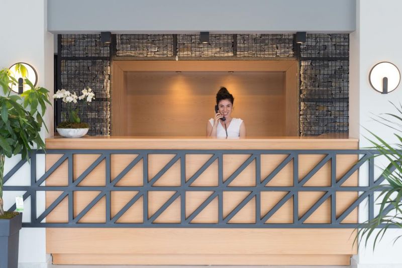 Mythic Summer Hotel 4*