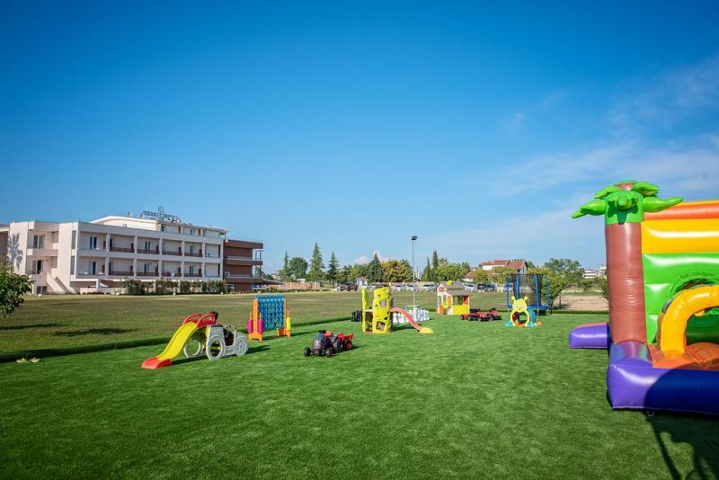 Mythic Summer Hotel 4*