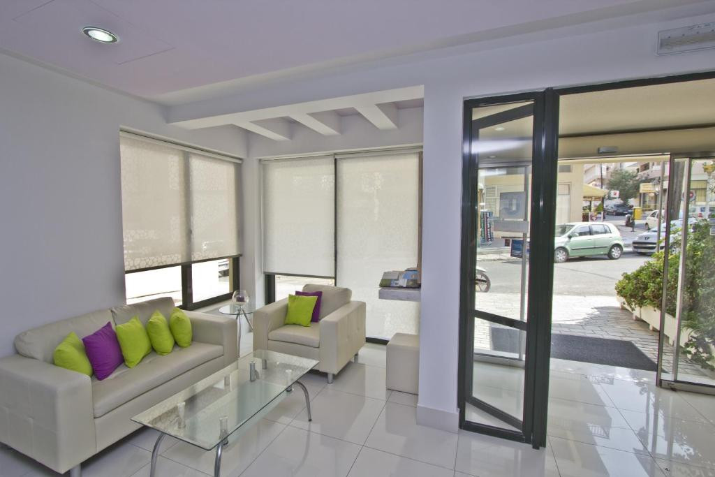 Nafsika Rhodes 2*
