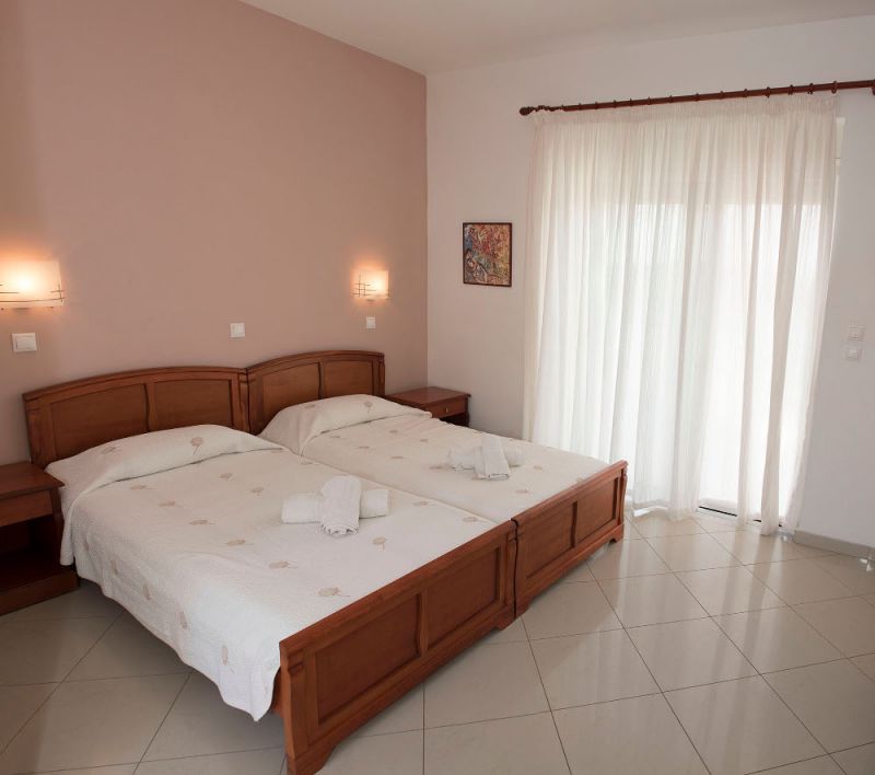 Nephele Apartments 2*