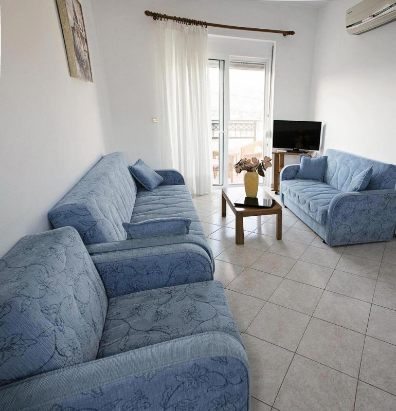 Nephele Apartments 2*