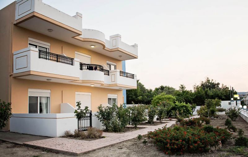 Nephele Apartments 2*