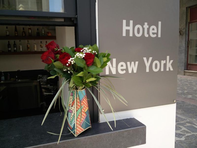New York Hotel 2*