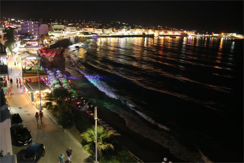 Nikis Hotel 2*