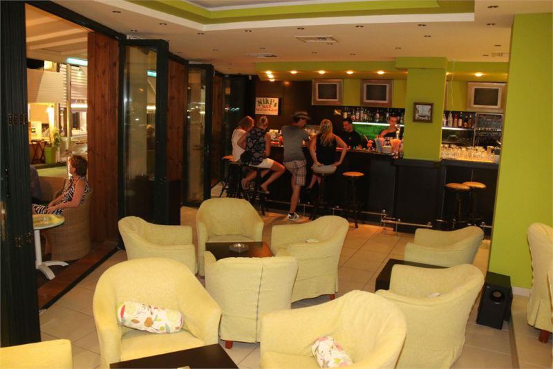 Nikis Hotel 2*
