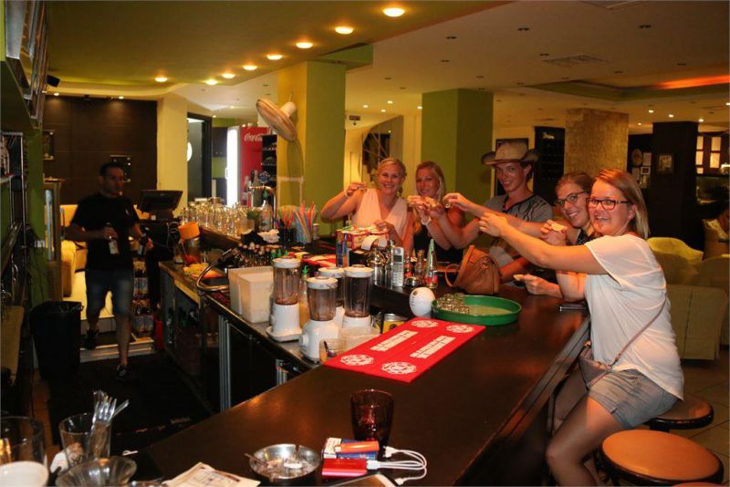 Nikis Hotel 2*