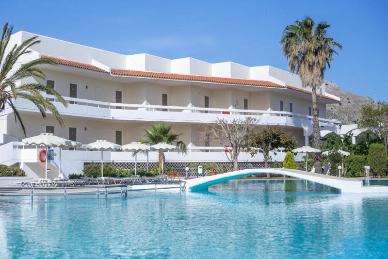 Niriides Hotel 4*