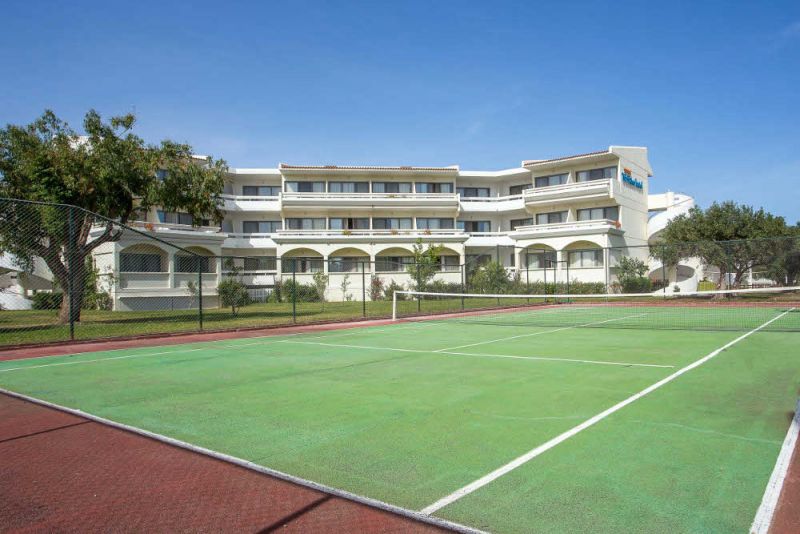 Niriides Hotel 4*