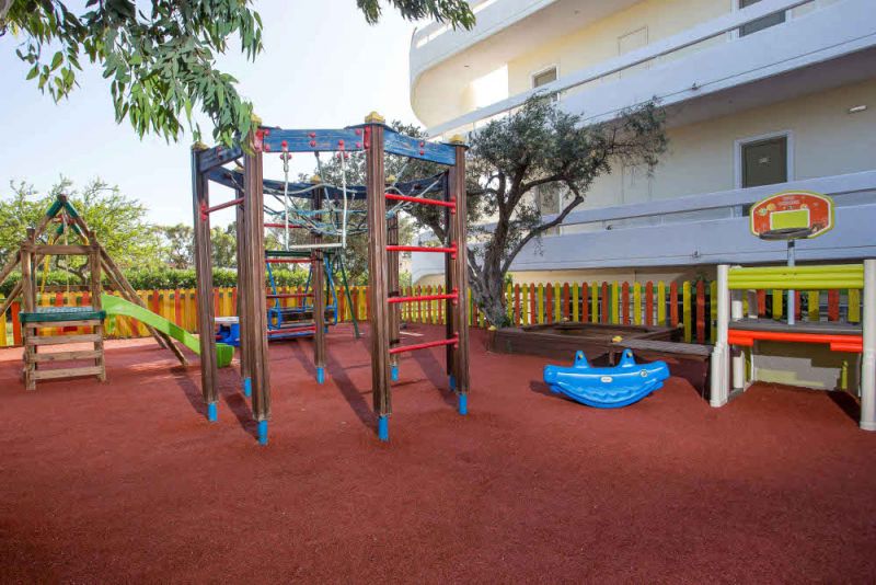 Niriides Hotel 4*