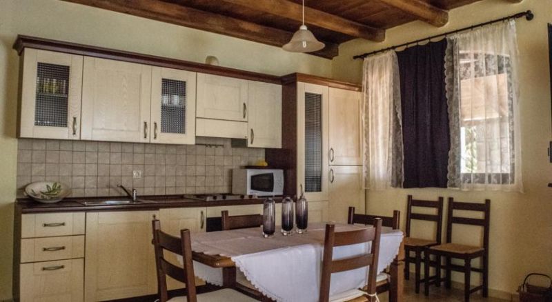 Niriides Villas 3*