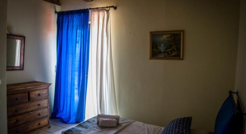 Niriides Villas 3*