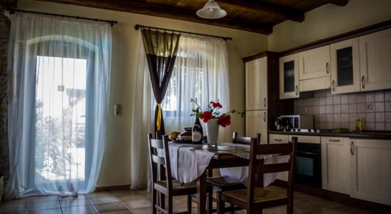 Niriides Villas 3*