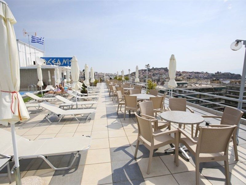 Oceanis 2*