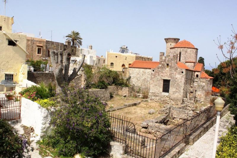 Old Town Villa 3*