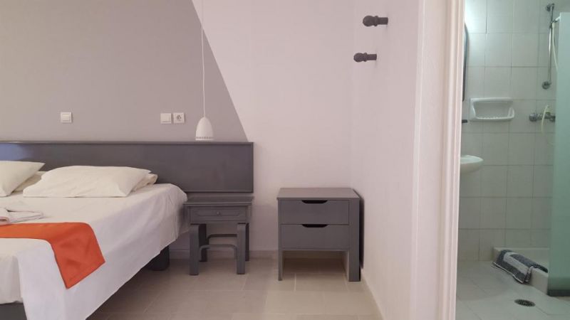 Oleander Studios 2*