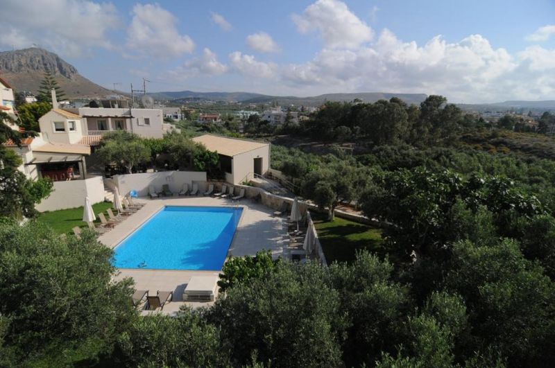 Ourania Apartments 4*