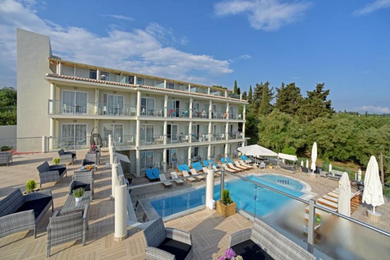Palapart Gikas Suites & Studios 1*