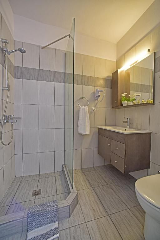 Palapart Gikas Suites & Studios 1*
