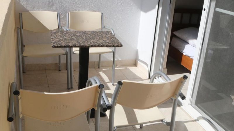 Paleos Apartments 3*