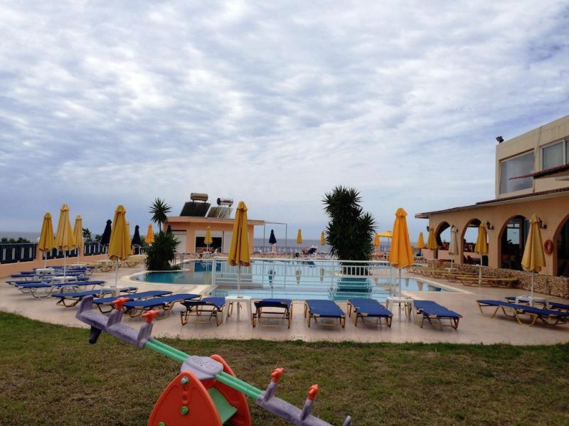 Palm Bay Hotel 2*