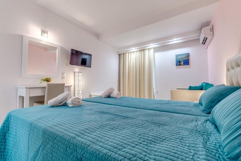 Palotel Luxury 2*