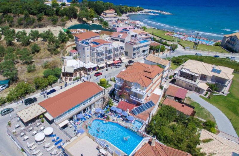 Planos Beach Hotel 3*