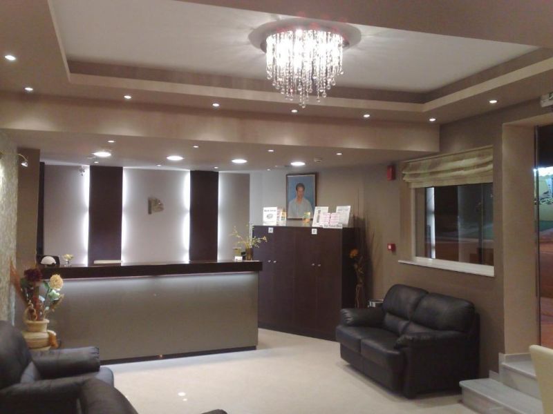 Planos Beach Hotel 3*