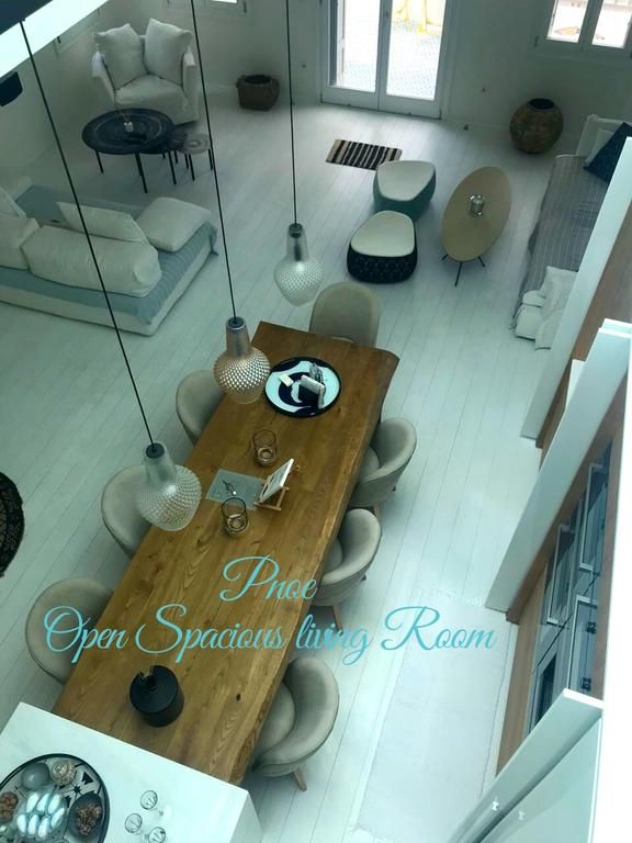Pnoe Villa 4*