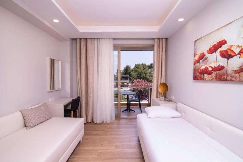 Poseidon Hotel Sea Resort 3*