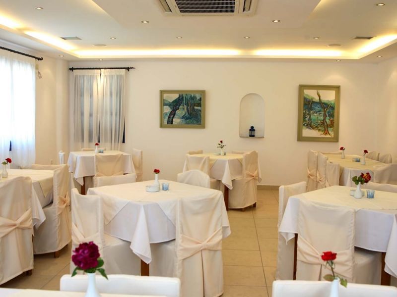 Pyrgaki Hotel 4*
