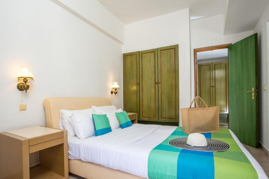 Royal Apt Hotel 2*