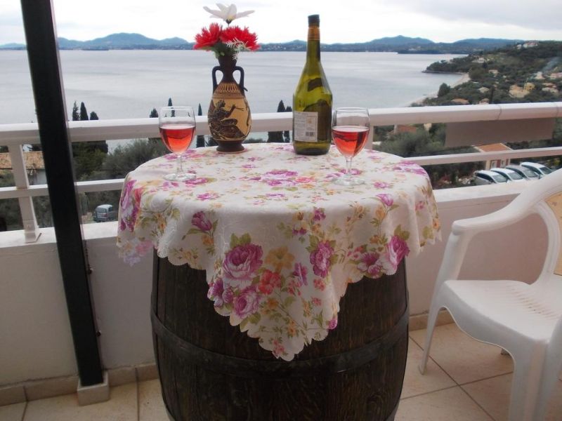 Sarakinos Apartments 3*