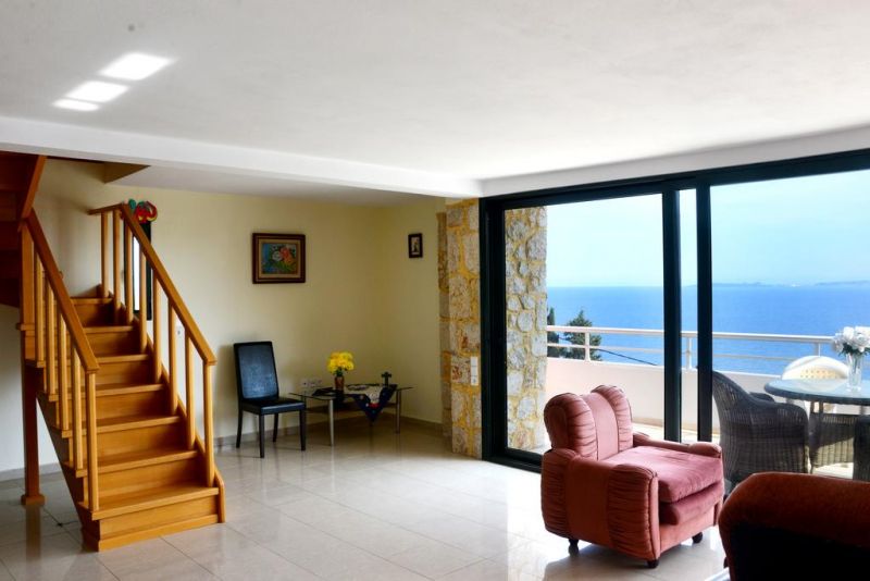 Sarakinos Apartments 3*