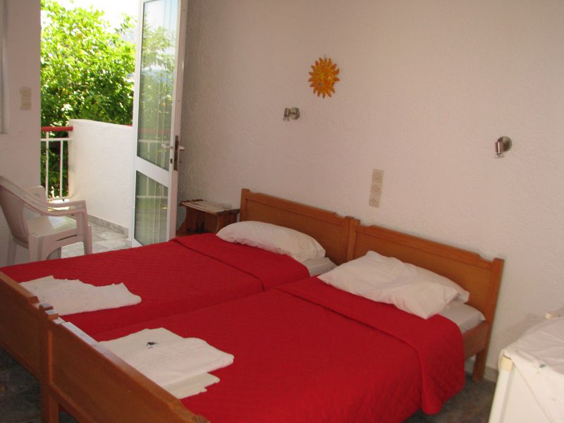 Sarlot Studios 3*