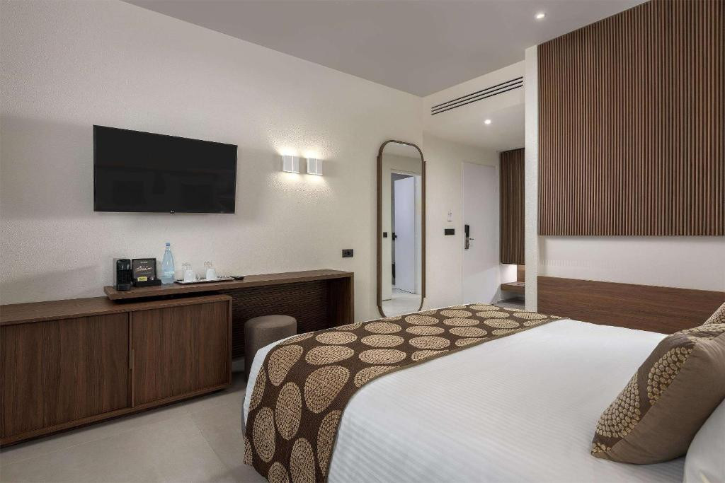 The Ixian Grand & All Suites Adults Only 5*