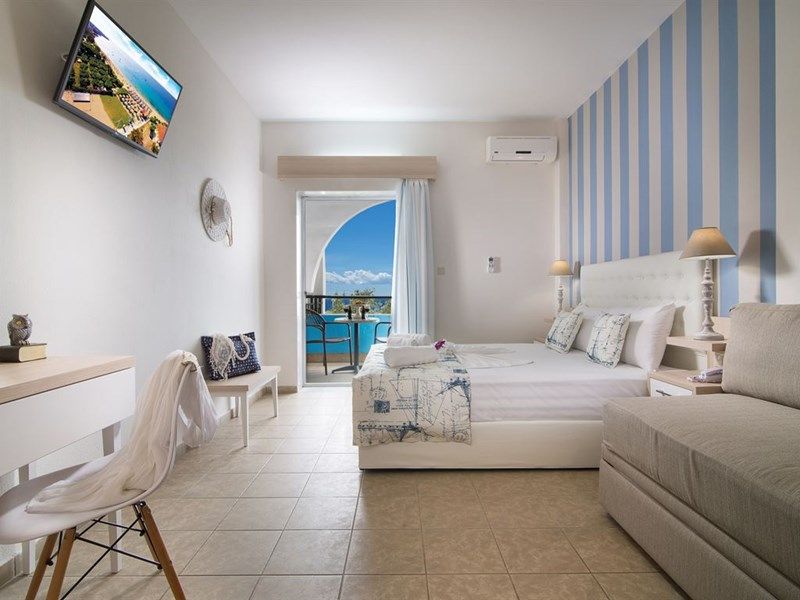 Sonia Village 3*
