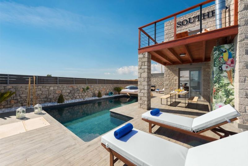 Southrock Villas 4*