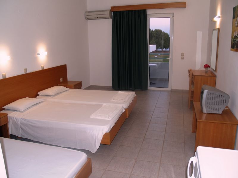 Stafilia Beach 3*