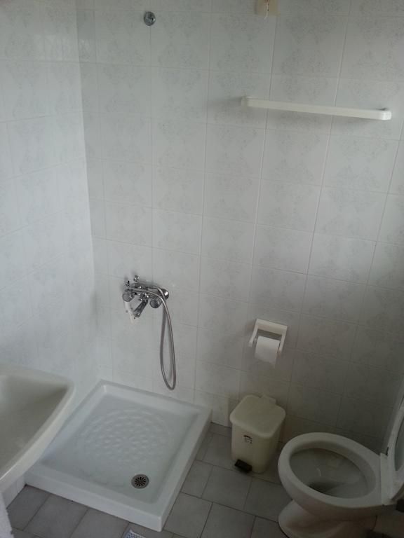 Studio Thodorou 2*