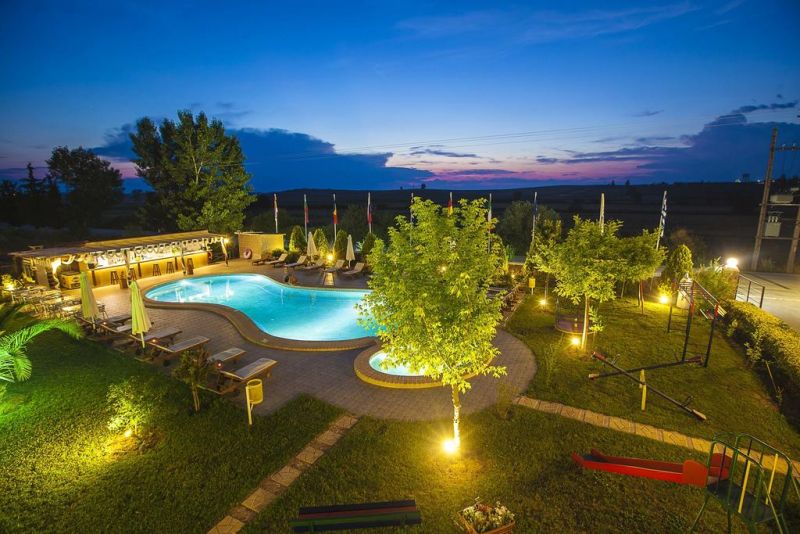 Sunny Hill Studios 3*