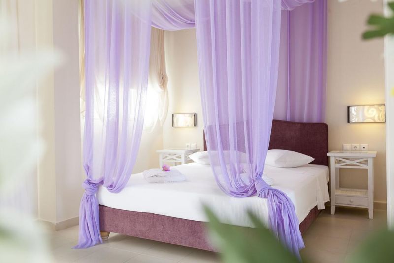 Sunny Hill Studios 3*