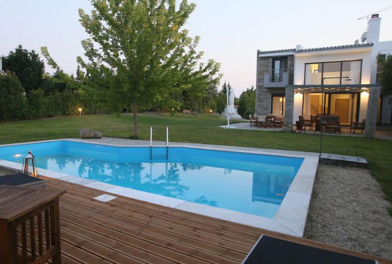 Sunny Sani Luxury Villas 5*