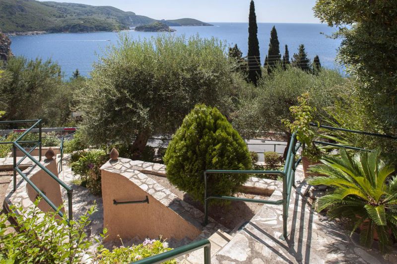 Thalia Villa 3*